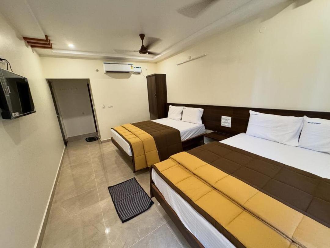 Hotel Dkr Grand 티루파티 외부 사진